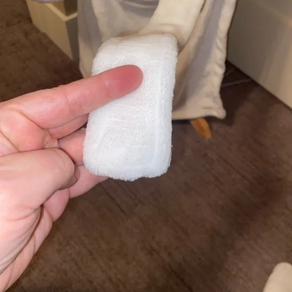 Max Studio Cream Plush Robe - Picture 6 of 7